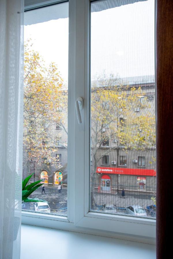 Luxury Apartment With 2 Bedrooms In The City Center Mykolaïv Esterno foto