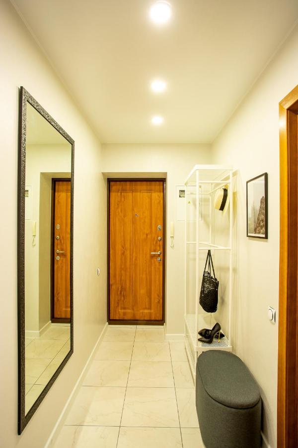 Luxury Apartment With 2 Bedrooms In The City Center Mykolaïv Esterno foto